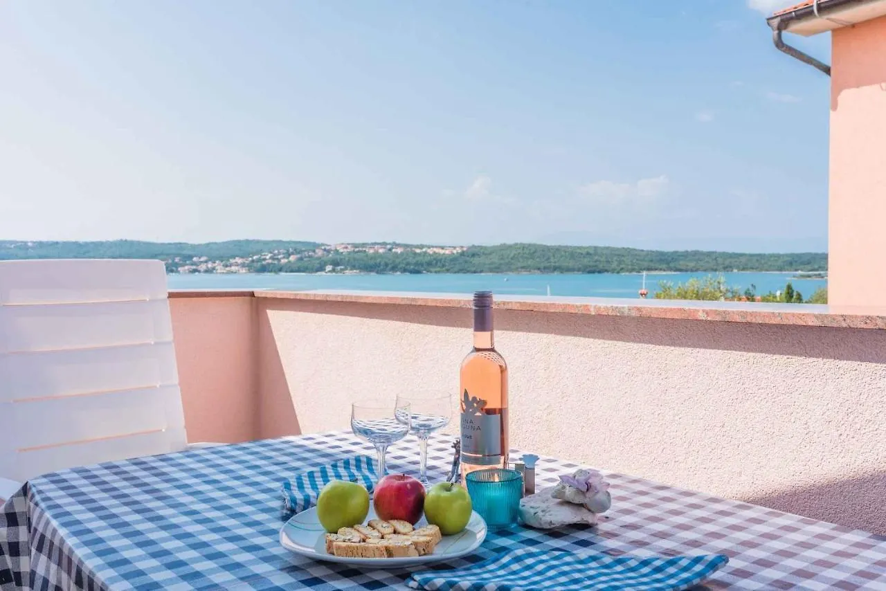 Apartment In Klimno/Insel Krk 13575