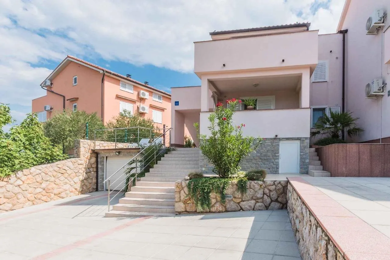 Apartment In Klimno/Insel Krk 13575