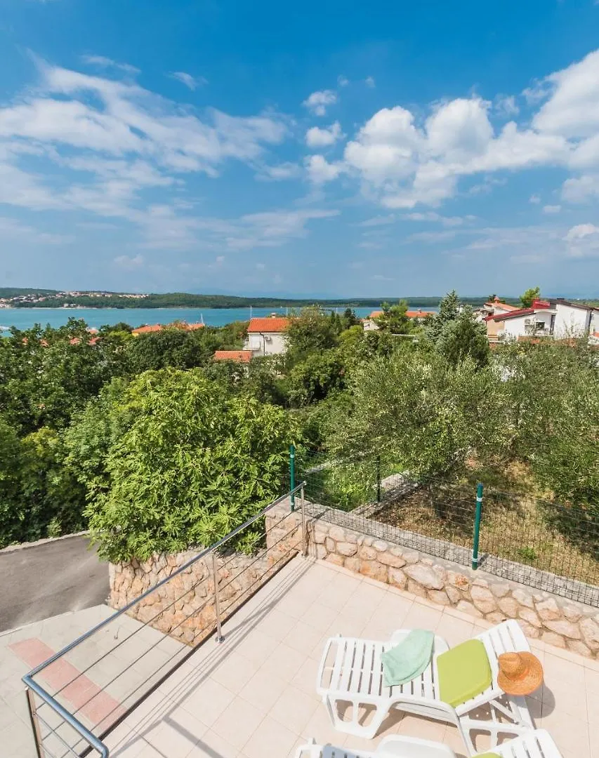 Apartment In Klimno/Insel Krk 13575