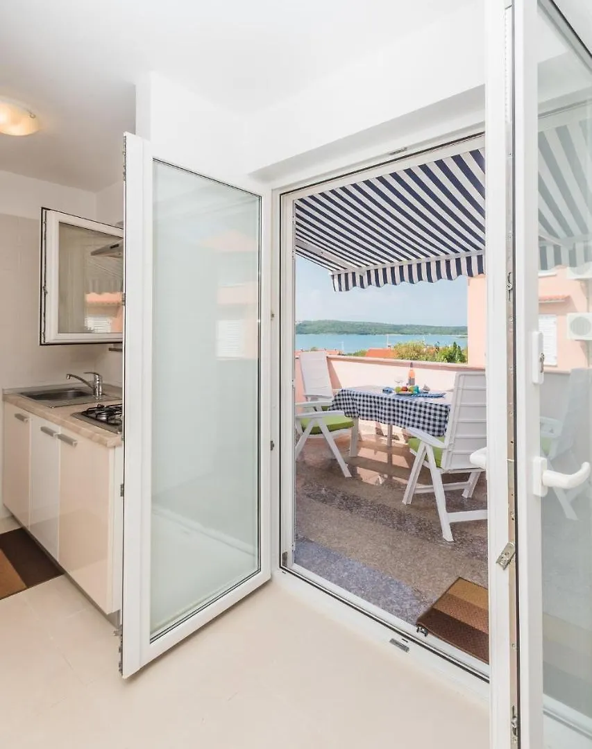Apartment In Klimno/Insel Krk 13575 Croatia